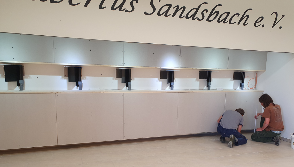 Stand2